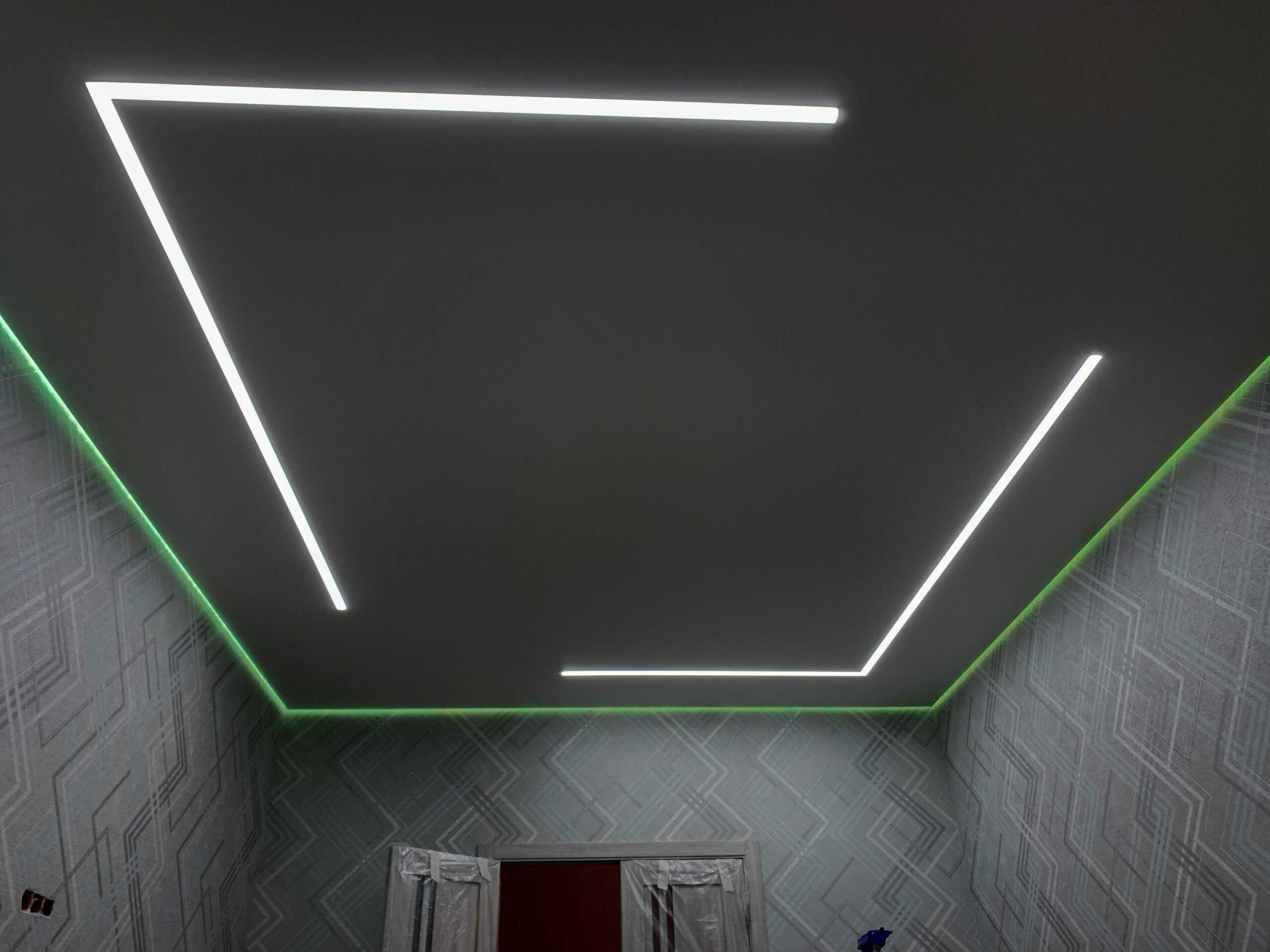 Cветовые линии на натяжном потолке: как сделать парящие полосы, линейные светильники или светодиодная лента