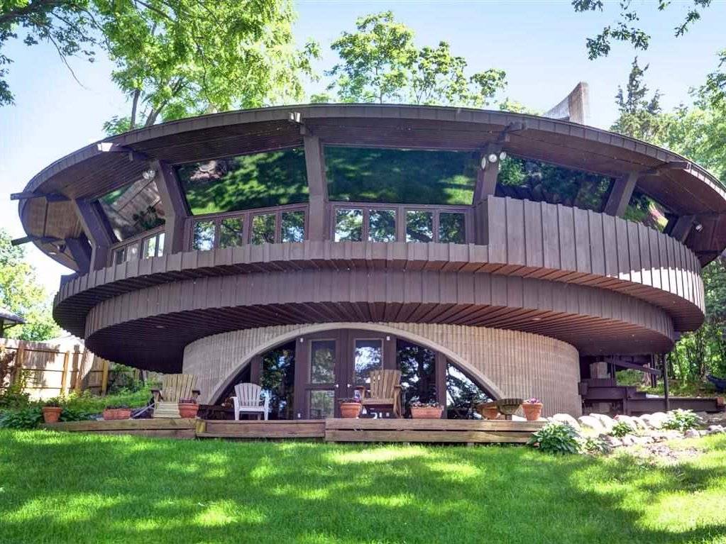 10 самых необычных и удивительных зданий мира - 45 фото
