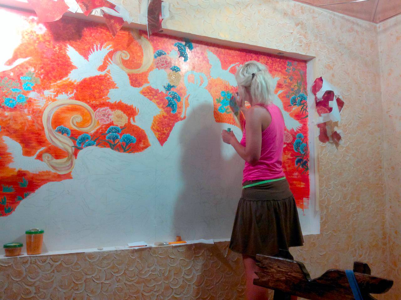 Рисуем и расписываем стены кухни как профи