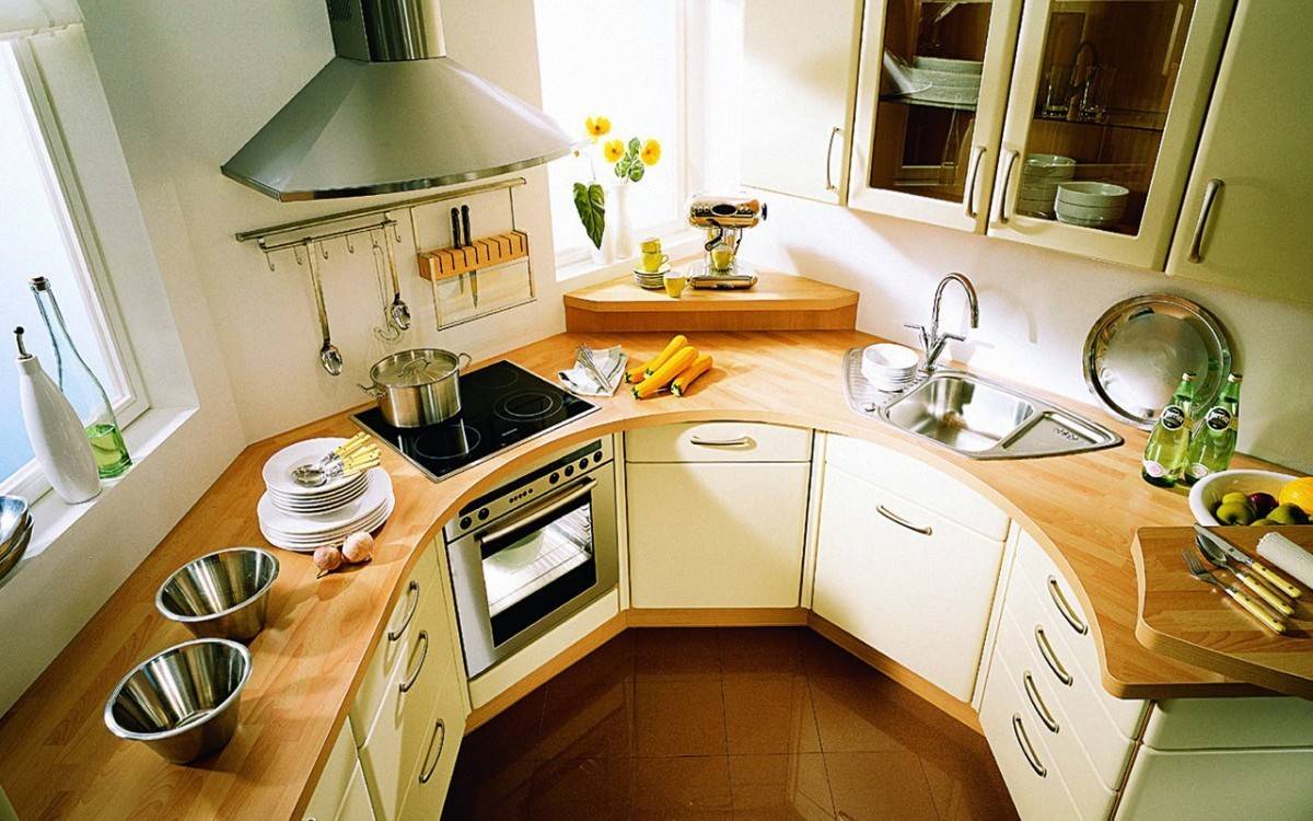 Дизайн малогабаритной кухни: фото реальных интерьеров