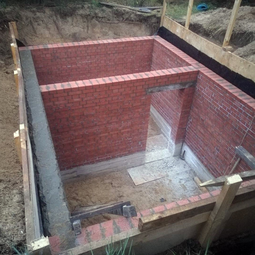 Строительство погреба в гараже - фундамент, стены, потолок