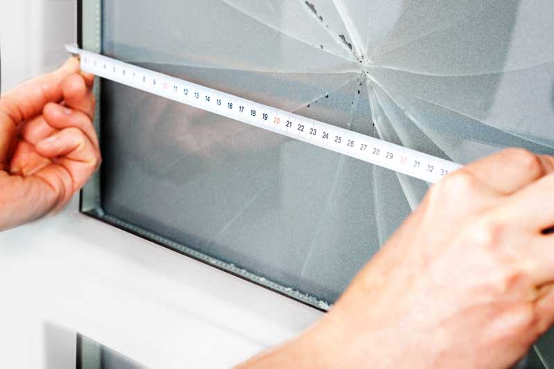 Как снять стеклопакет с пластикового окна: пошаговая инструкция и рекомендации