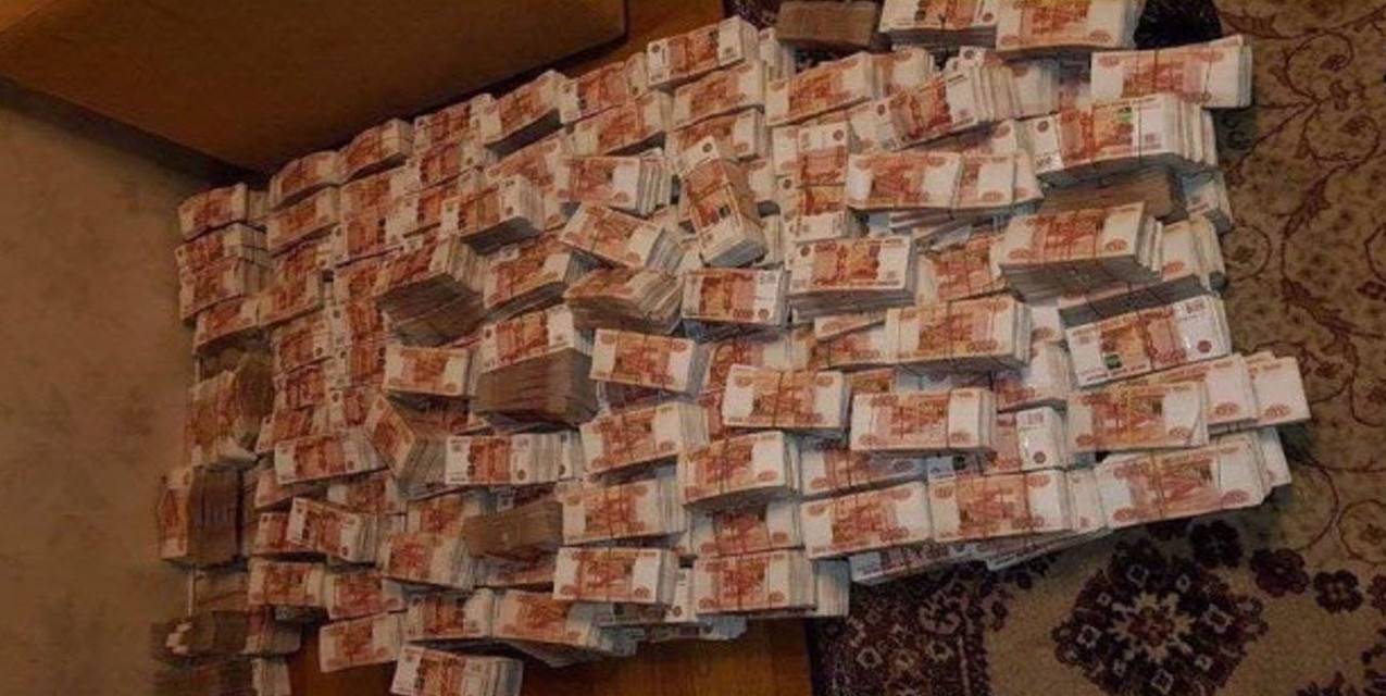 Загородный дом за 1 млрд рублей – для чего и кто строит
