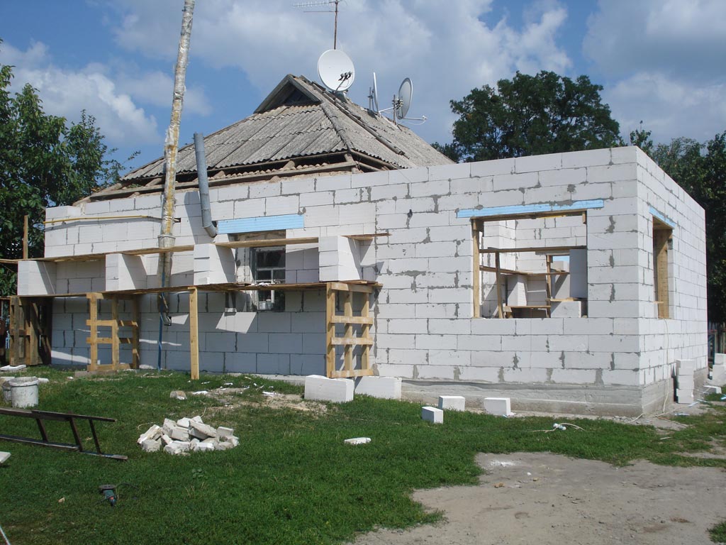 Строительство нового дома на месте старого