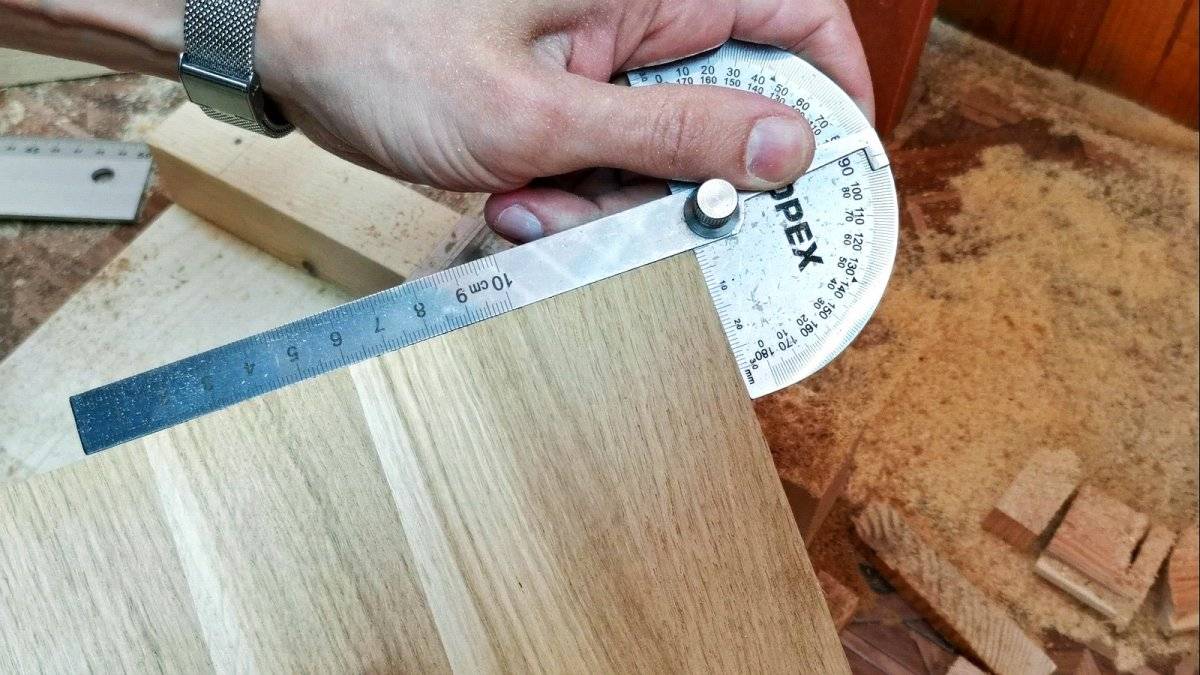 Как отрезать под углом 45 градусов