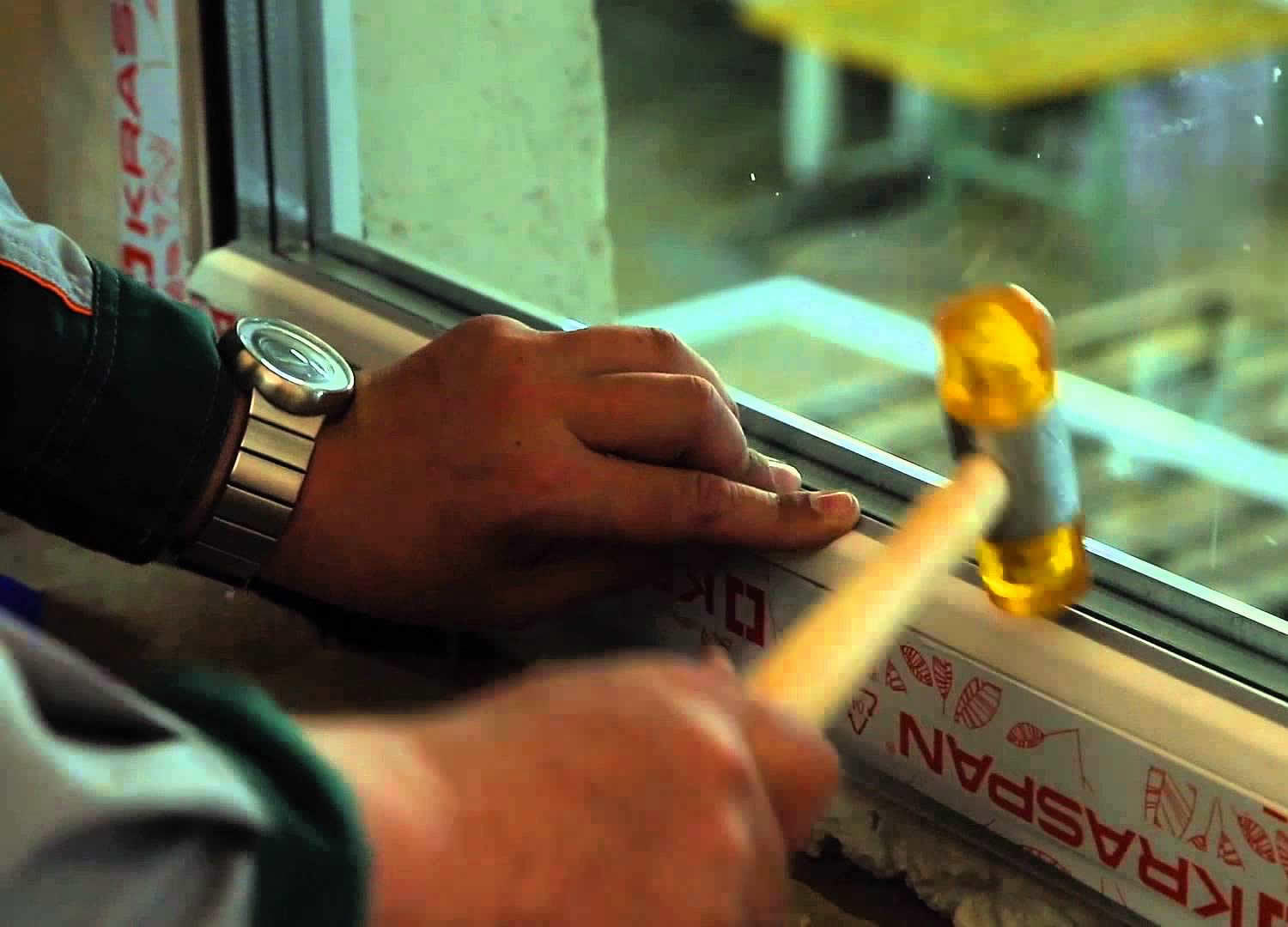 Старые деревянные окна в доме: менять или можно отремонтировать?