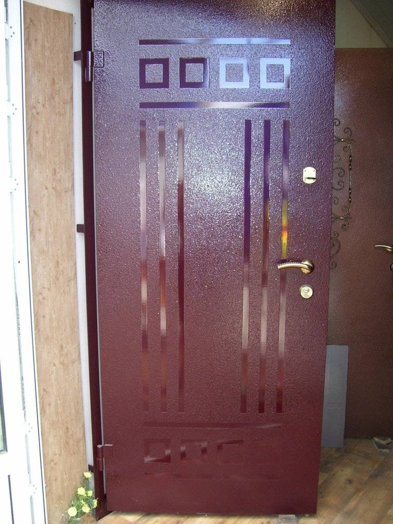 Покраска металлических входных дверей - только ремонт своими руками в квартире: фото, видео, инструкции