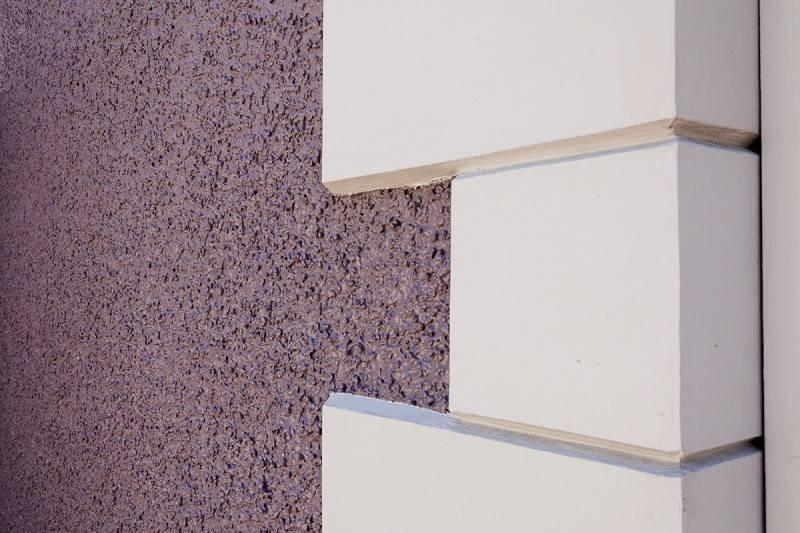 Эластичная фасадная штукатурка stuc-о-flex – что надо знать о материале