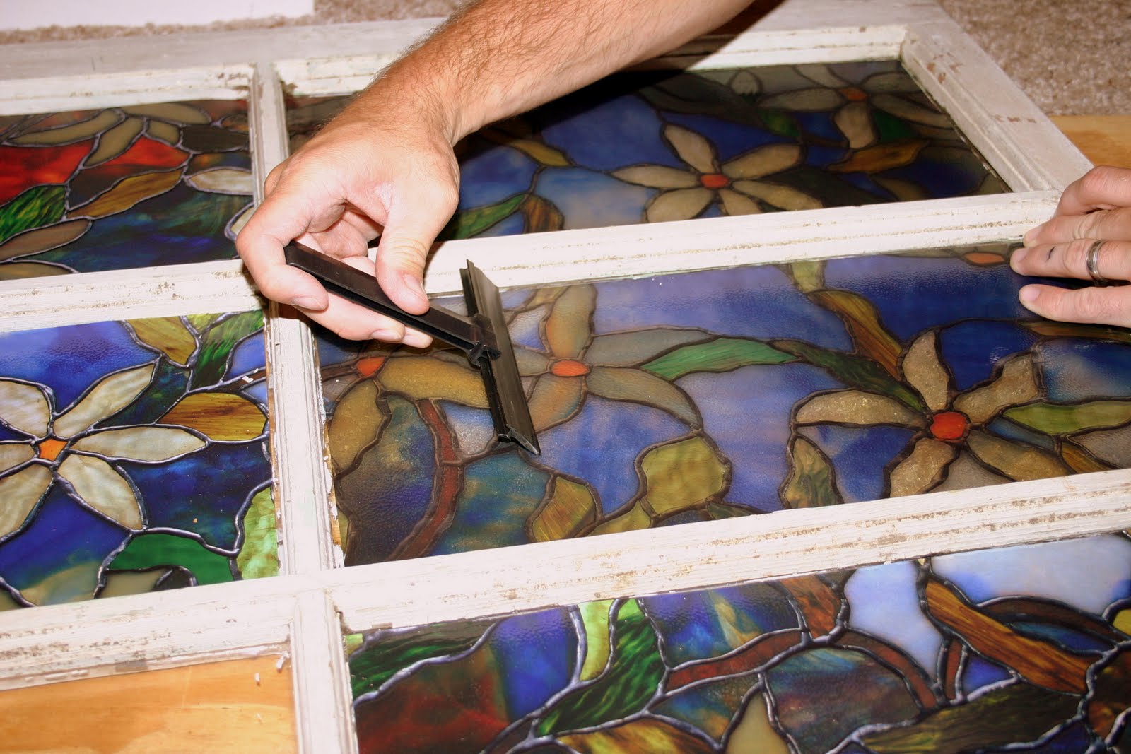 Витражные краски своими руками в домашних условиях: как сделать краски дома, правила рисования по стеклу
