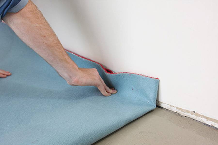 Как правильно стелить ковролин на деревянный пол