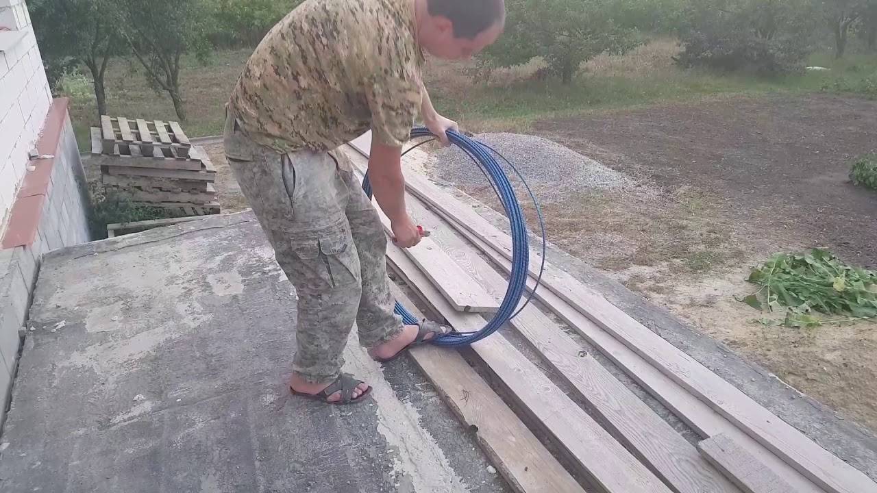 Как правильно вязать арматуру из стекловолокна для ленточного фундамента?