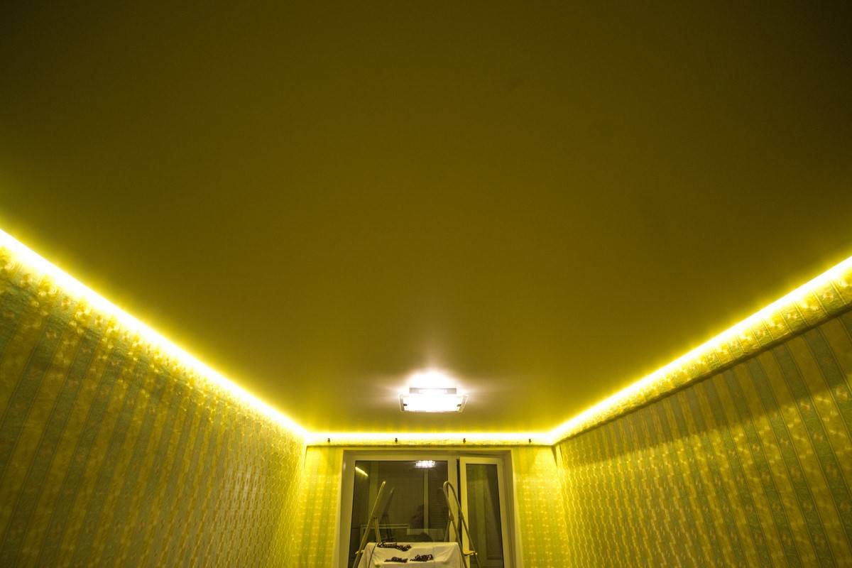 Как делают световые линии - секреты и ошибки при монтаже в натяжном потолке.