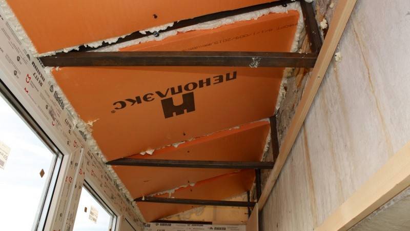 Крыша на балконе последнего этажа своими руками: установка, ремонт, шумоизоляция