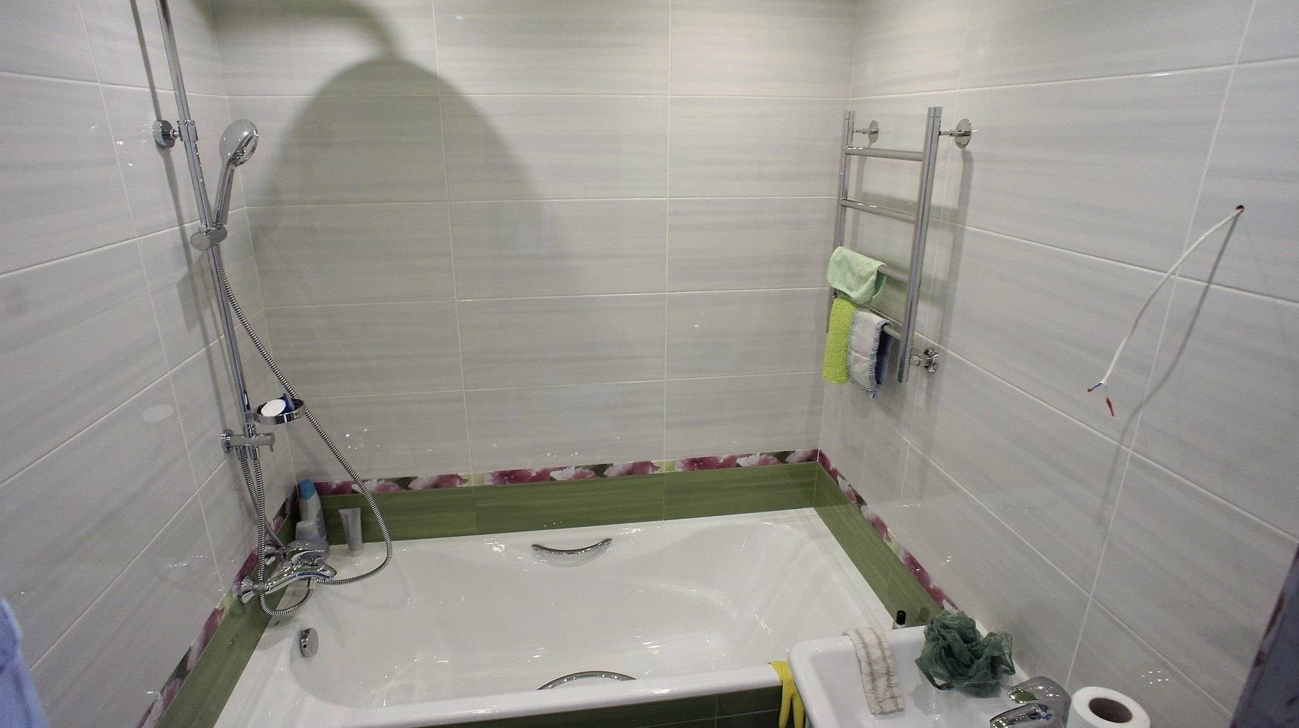 Бюджетная ванная комната своими руками: обзор +видео