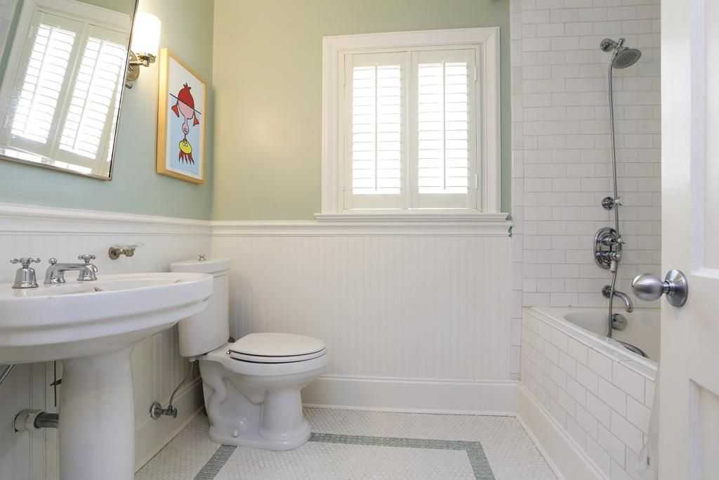 Ванная без плитки на стенах – альтернативная отделка вместо кафеля