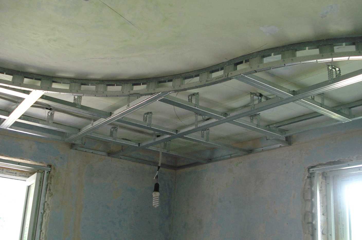 Двухуровневые подвесные потолки из гипсокартона: разметка, каркас, обшивка | вариант юг строй