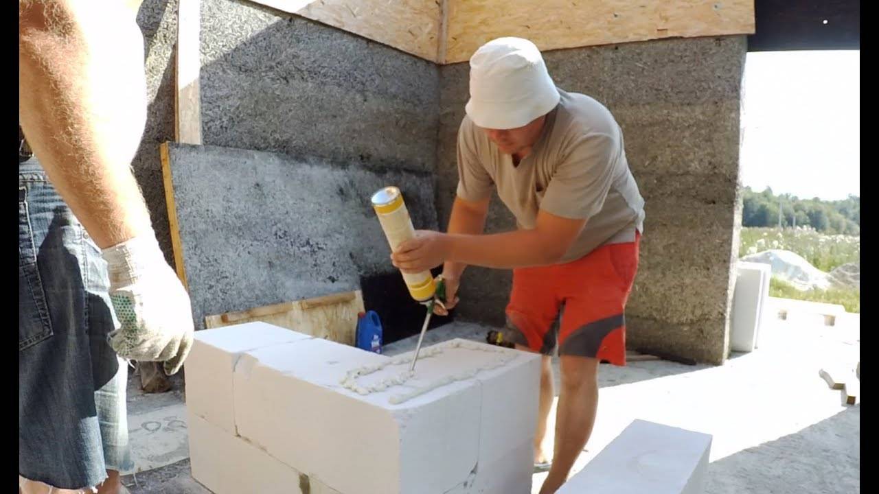 Строительная клей-пена для кладки газобетона