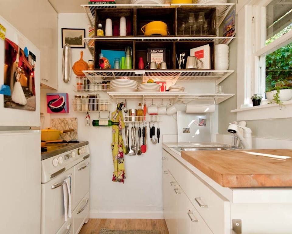Как на маленькой кухне разместить все необходимое: 7 советов от специалистов