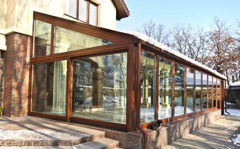 Как выбрать окна для веранды и террасы?