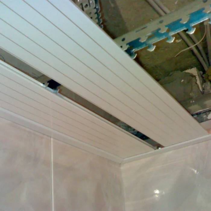 Алюминиевые потолки – лучшее решение для ванной комнаты
