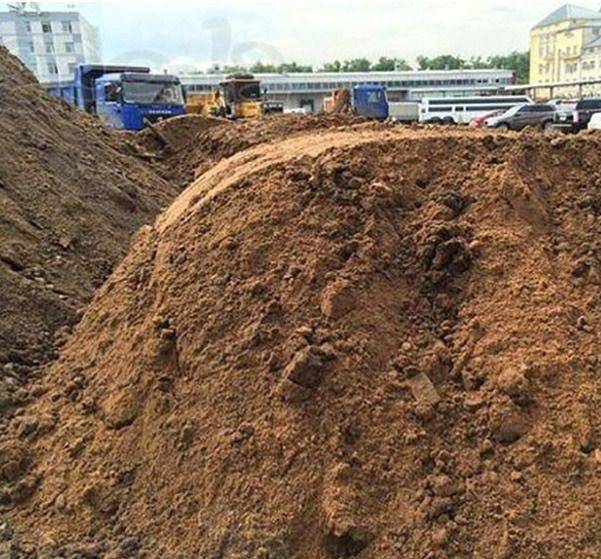 Утилизация грунта: необходимость и порядок вывоза, необходимые документы и разрешения, особенности вывоза загрязненного грунта