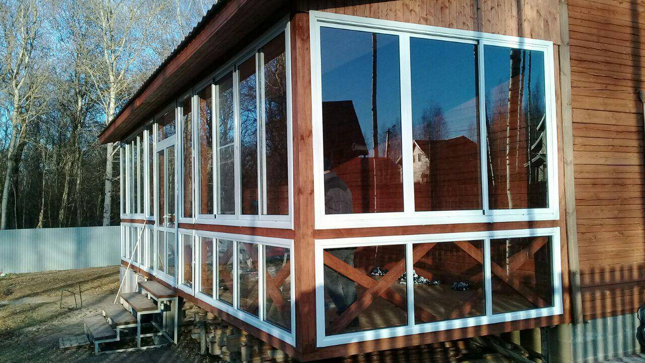 Раздвижные окна для веранды своими руками - выбор конструкции