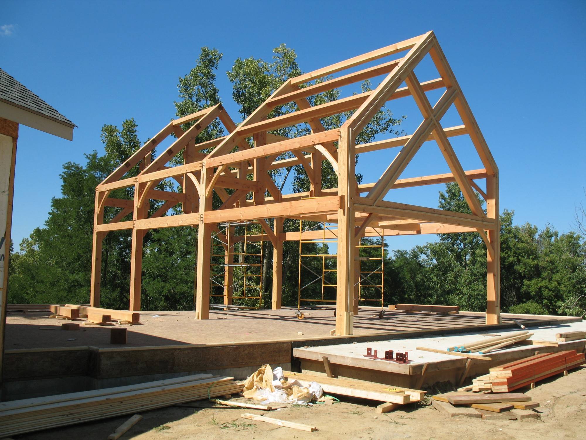 Строим деревянный каркасный дом своими руками - пошаговая инструкция