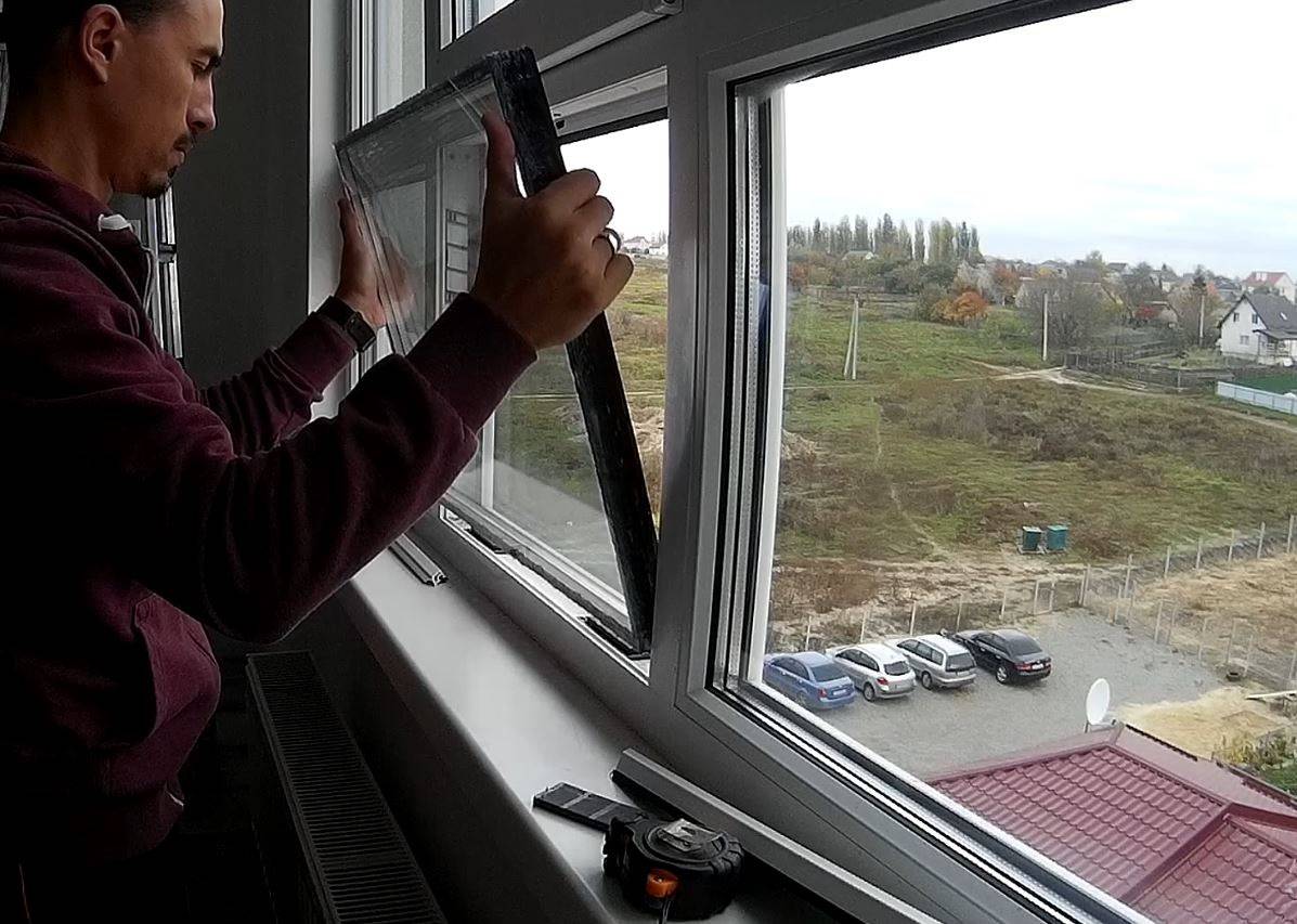 Как вставить стекло в окно – выполняем кропотливые операции