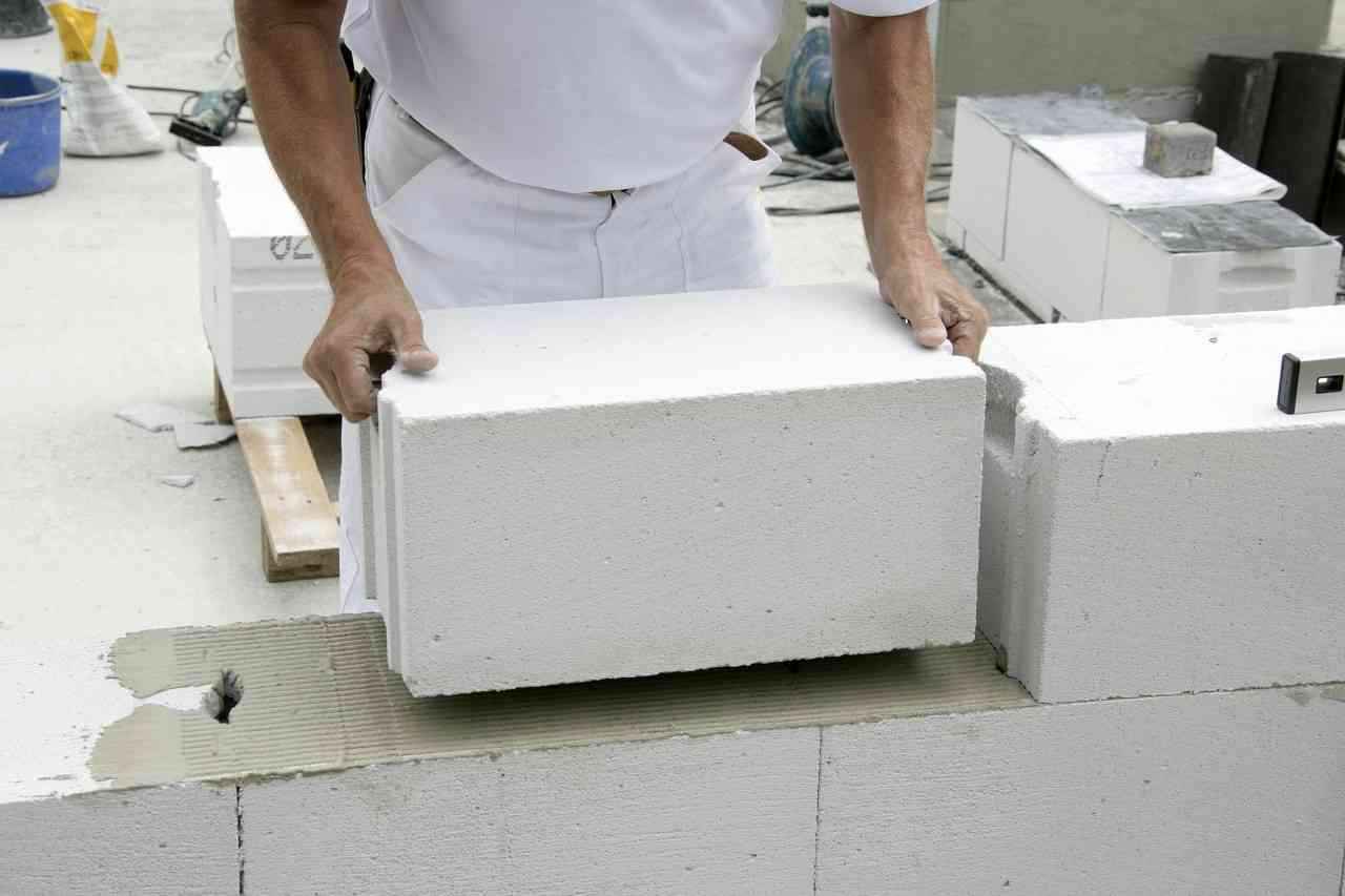 Кладка газобетонных блоков: пошаговая инструкция выполнения работ своими руками