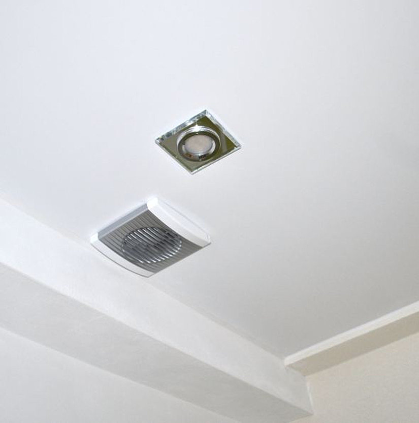 Установка вентиляции в натяжном потолке