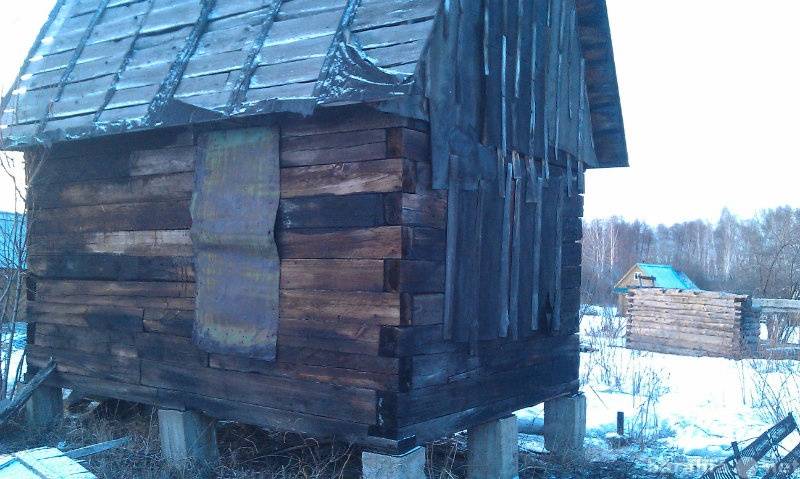 Баня из шпал: строим парилку из дешевого сырья