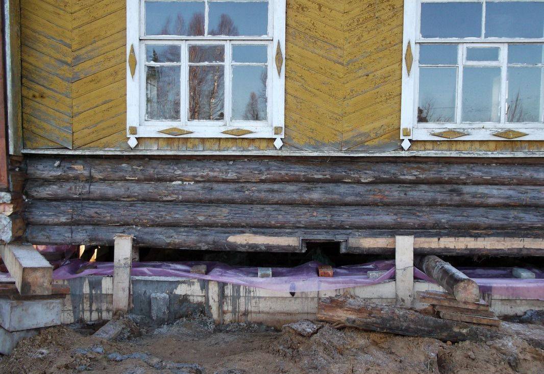 Как сделать реставрацию и ремонт старого деревянного дома своими руками: пошаговая инструкция: обзор