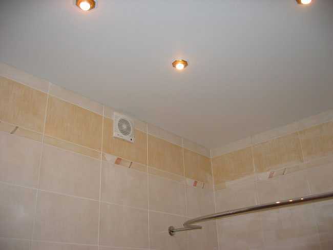 Гипсокартонный потолок своими руками в ванной комнате и видео инструкция