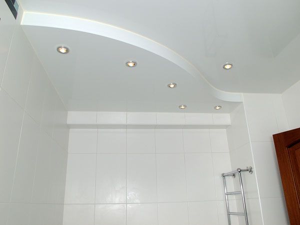 Потолок из гипсокартона в ванной - варианты отделки