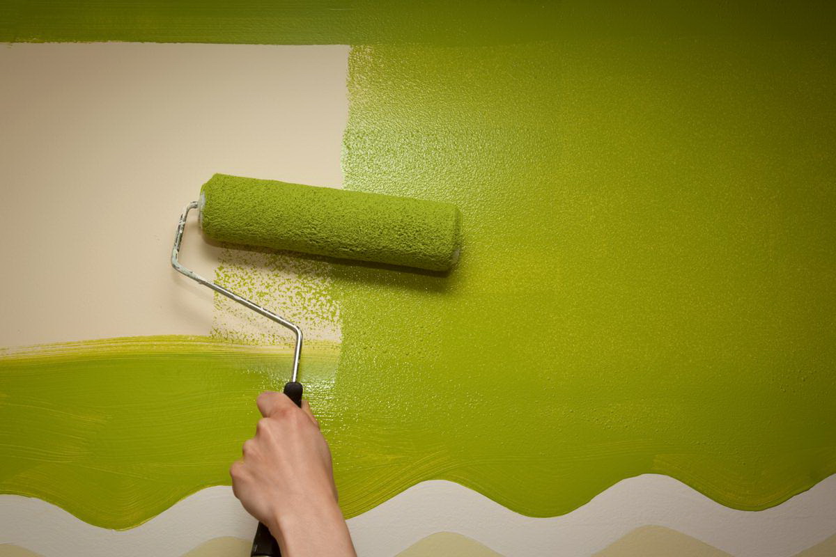 Как выбрать акриловую краску для окрашивания стен в ванной комнате? особенности выбора и нанесения на стены +видео