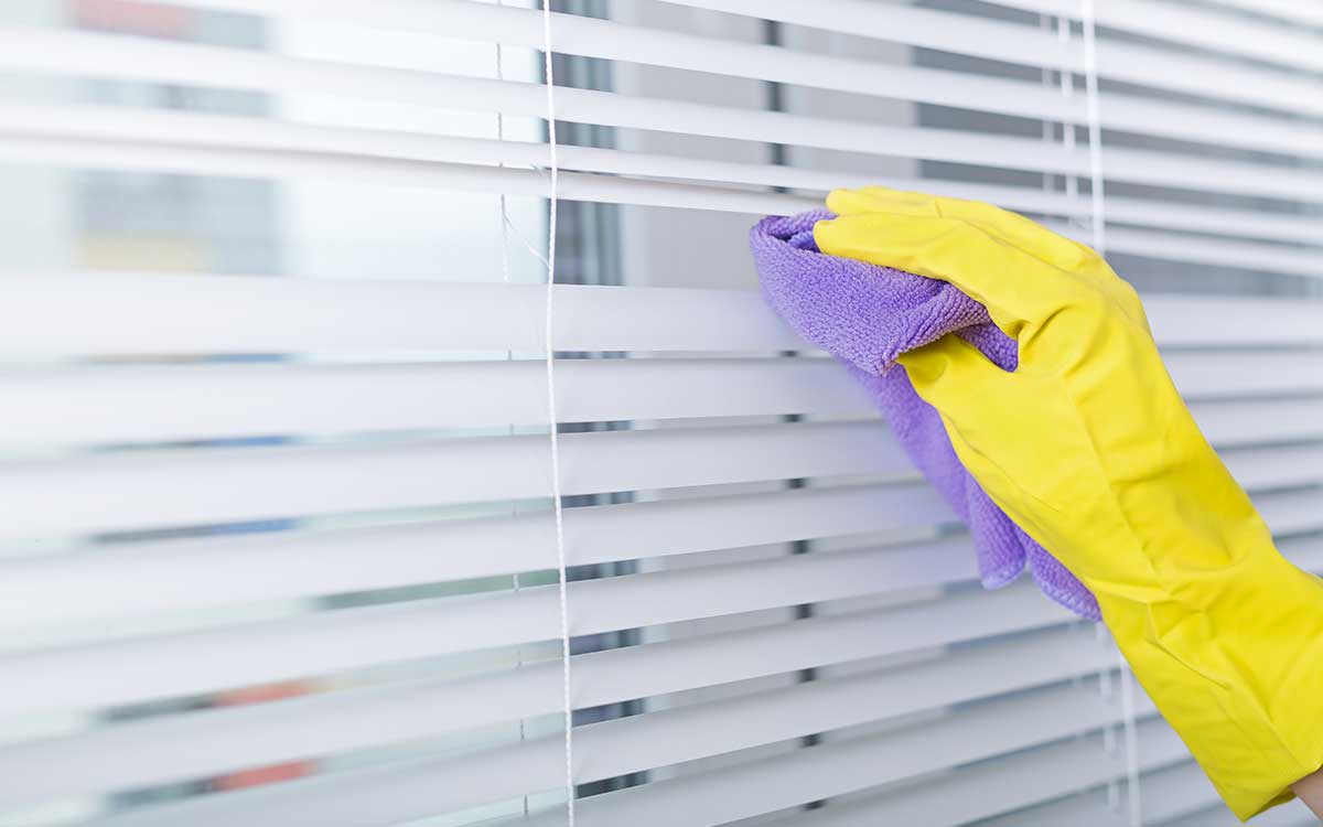 Как мыть жалюзи в домашних условиях