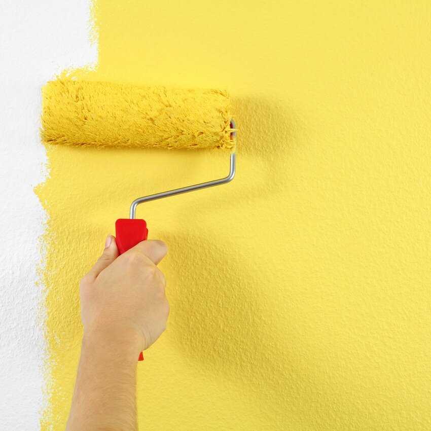 Как необычно покрасить стену своими руками с использованием подручных материалов. интересные идеи дизайнеров