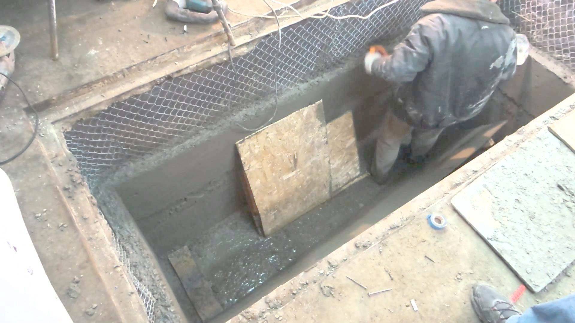Смотровая яма в гараже своими руками - размеры погреба и видео о гидроизоляции ямы