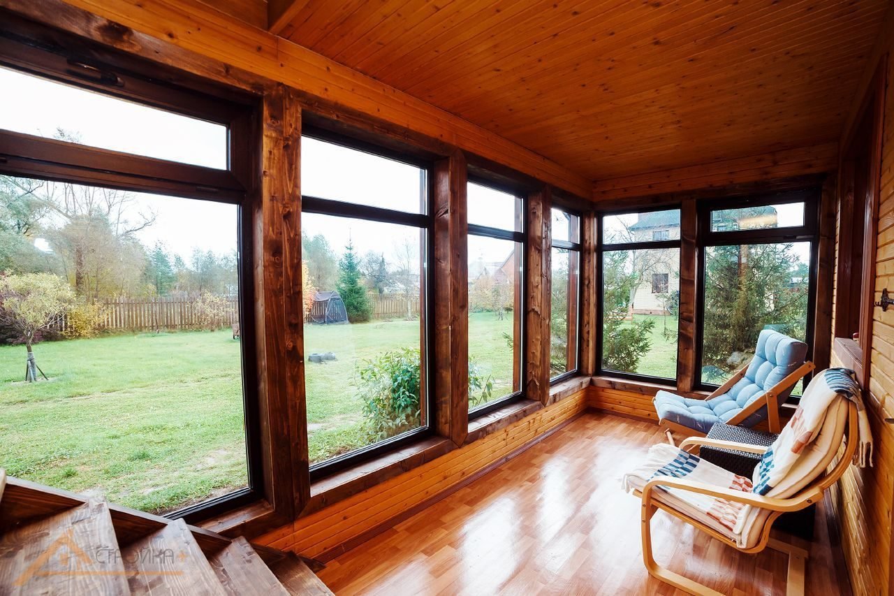 Устройство панорамных окон в пол в деревянных домах