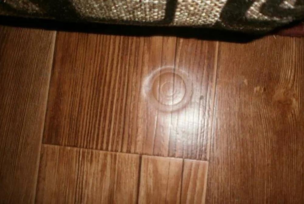 Борьба со вмятинами на линолеуме